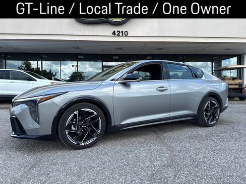Used 2025 Kia K4 GT-Line FWD image 1