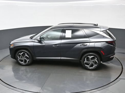 Certified 2024 Hyundai Tucson Limited AWD/4WD image 38