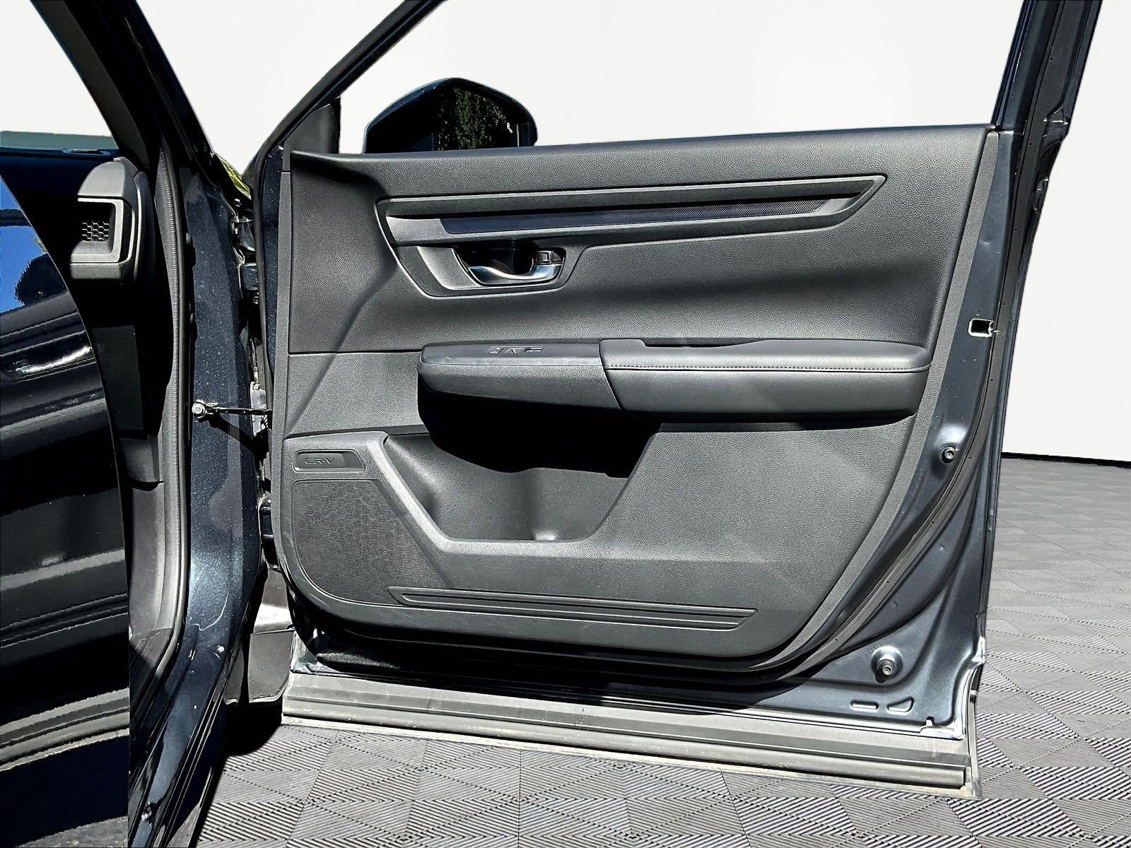 Used 2024 Honda CR-V EX image 28