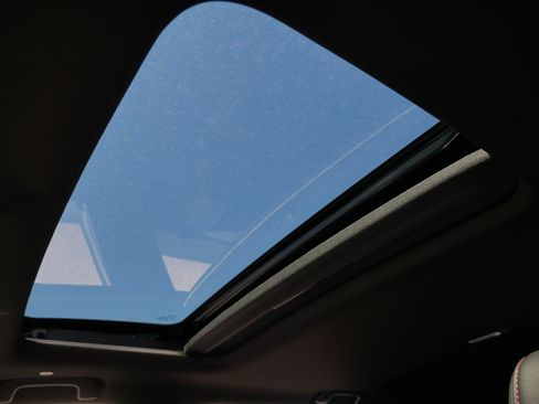 Used 2026 Honda CR-V Sport-L image 32