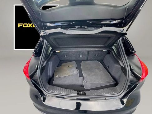 Used 2018 Ford Focus ST image 17