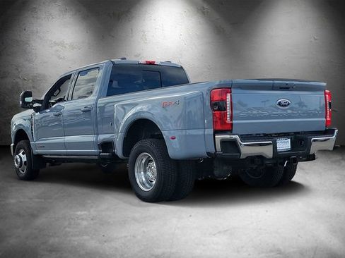 New 2025 Ford F350 Lariat w/ Lariat Ultimate Package image 4