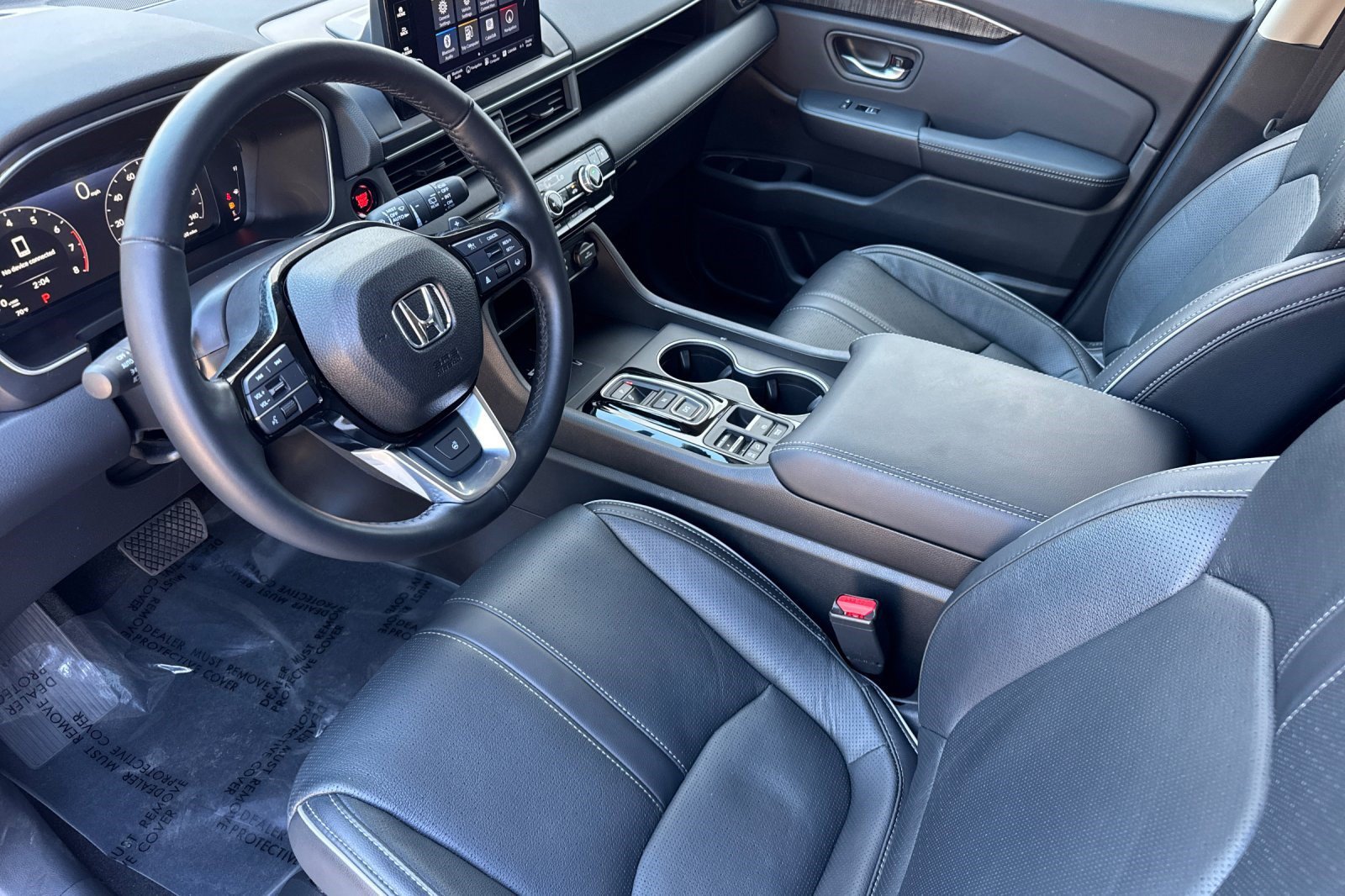 Used 2025 Honda Pilot Elite image 4