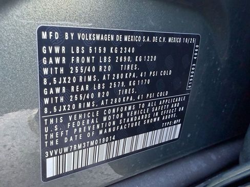 Used 2026 Volkswagen Tiguan SEL R-Line image 38