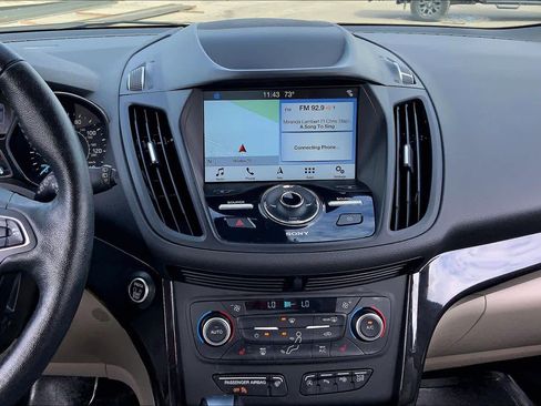 Used 2019 Ford Escape Titanium image 6