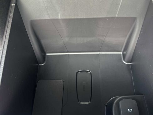 Used 2025 Ford Ranger XLT image 34