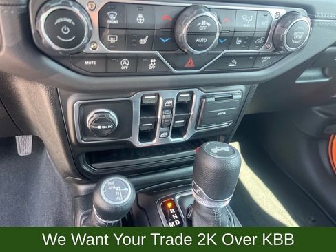 New 2025 Jeep Wrangler Sahara w/ Technology Group image 15