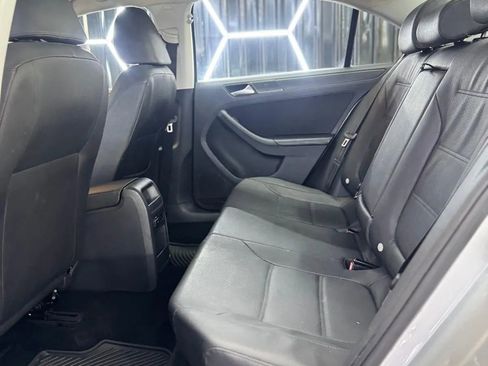 Used 2012 Volkswagen Jetta SE image 42