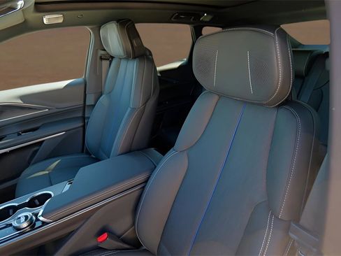 New 2026 Cadillac Lyriq Premium Sport image 10