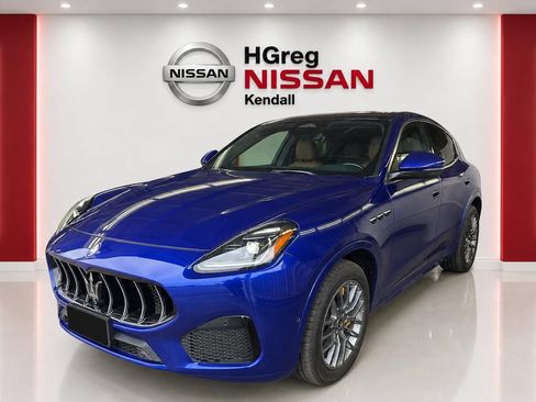 Used 2023 Maserati Grecale GT AWD/4WD image 3