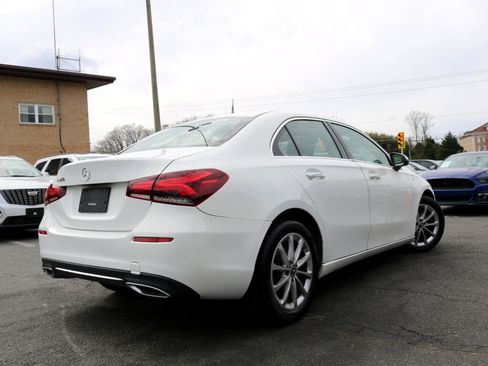Used 2021 Mercedes-Benz A 220 image 2