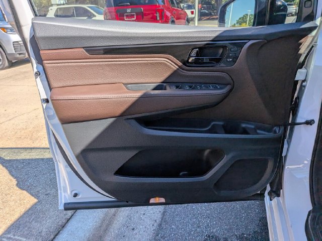 New 2027 Honda Odyssey Elite image 31