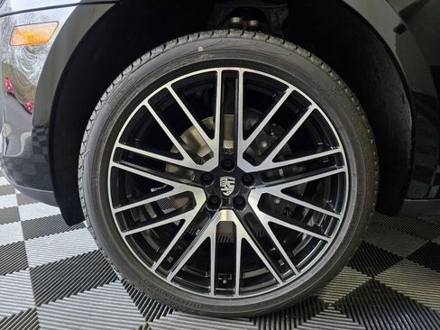 New 2026 Porsche Macan image 31