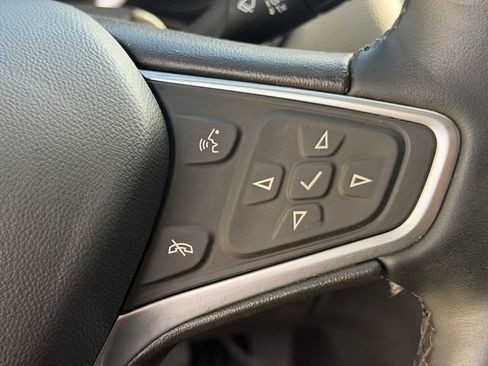 Used 2023 Chevrolet Equinox LT w/ Driver Convenience Package AWD/4WD image 23