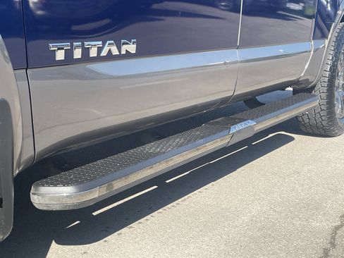 Used 2017 Nissan Titan Platinum Reserve RWD image 33