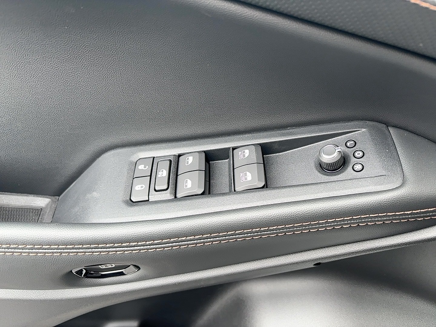 New 2026 Jeep Cherokee Overland AWD/4WD image 17