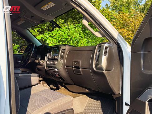 Used 2017 Chevrolet Silverado 1500 LT w/ All Star Edition AWD/4WD image 20