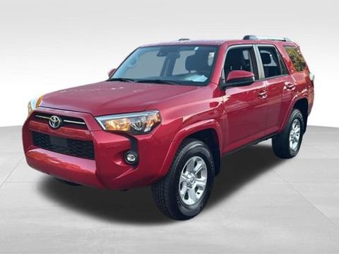 Used 2024 Toyota 4Runner SR5 image 2