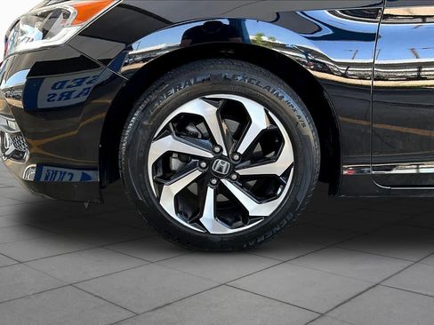 Used 2016 Honda Accord EX-L image 10
