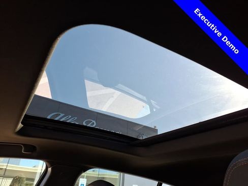 New 2025 Alfa Romeo Tonale image 14