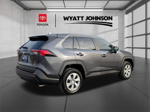 Certified 2025 Toyota RAV4 LE image 5