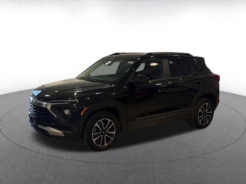 Used 2025 Chevrolet TrailBlazer LT image 8