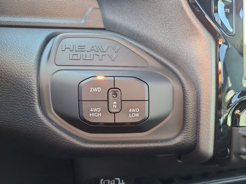 New 2026 RAM 2500 Tradesman AWD/4WD image 21