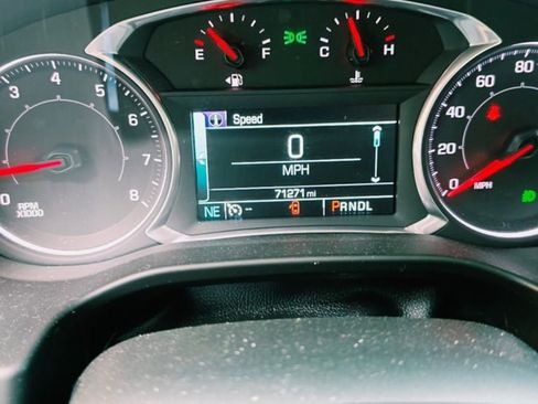 Used 2017 GMC Acadia SLE w/ Driver Alert Package I AWD/4WD image 7