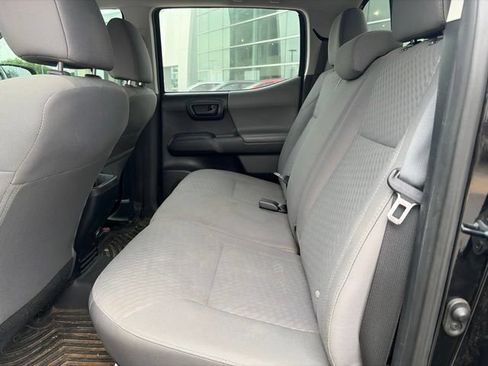 Used 2021 Toyota Tacoma SR AWD/4WD image 10