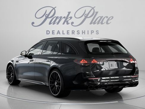 New 2026 Mercedes-Benz E 53 AMG e 4MATIC Wagon image 12