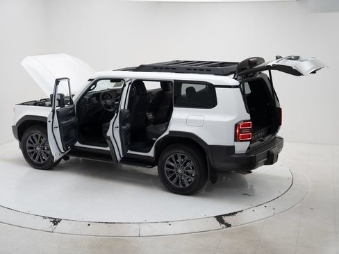 Used 2025 Toyota Land Cruiser AWD/4WD image 36