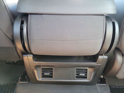 Used 2023 Chevrolet Silverado 1500 Custom AWD/4WD image 22