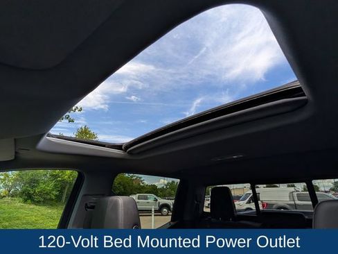 Used 2023 Chevrolet Silverado 1500 LTZ AWD/4WD image 29