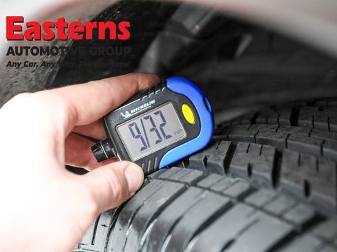 Used 2021 Nissan Rogue SV image 46