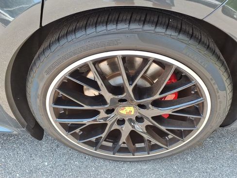 Used 2020 Porsche Panamera GTS AWD/4WD image 10