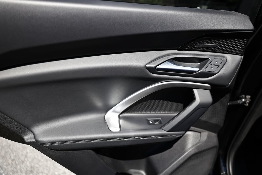 Certified 2025 Audi Q5 Premium w/ Premium Plus AWD/4WD image 23
