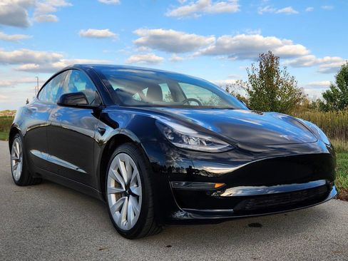 Used 2022 Tesla Model 3 Base 4dr Sedan image 6