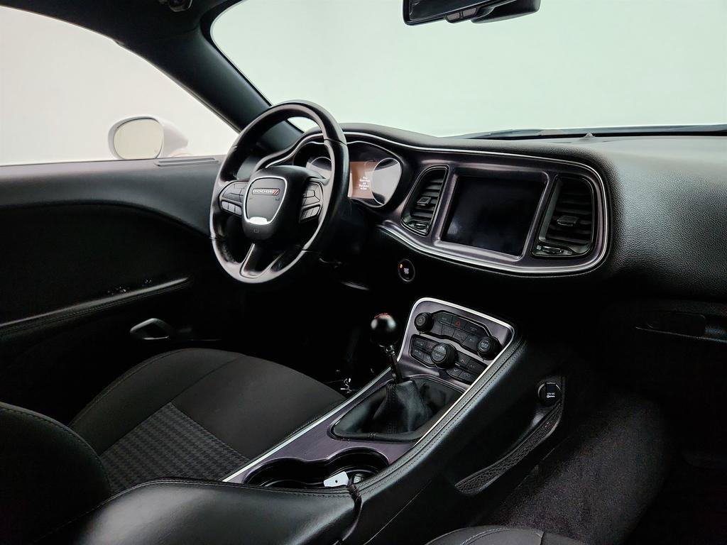 Used 2018 Dodge Challenger R/T Scat Pack RWD image 21