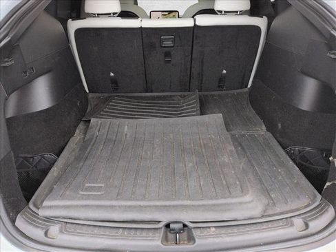 Used 2022 Tesla Model Y Performance image 6