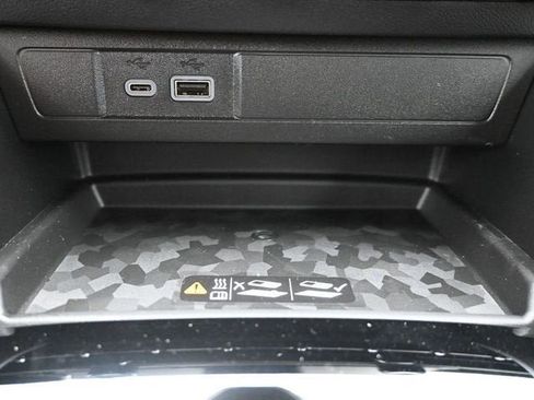 New 2026 Chevrolet Colorado ZR2 AWD/4WD image 31
