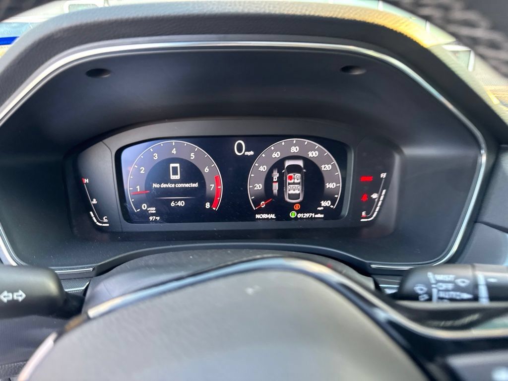 Used 2025 Acura Integra A-Spec w/ Technology Package FWD image 5