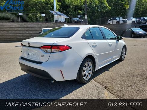 Used 2024 Toyota Corolla LE FWD image 6
