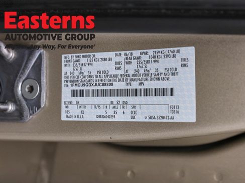 Used 2018 Ford Escape SE w/ SE Sync 3 Package AWD/4WD image 34