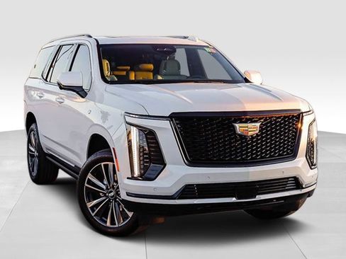 Used 2025 Cadillac Escalade Sport image 2