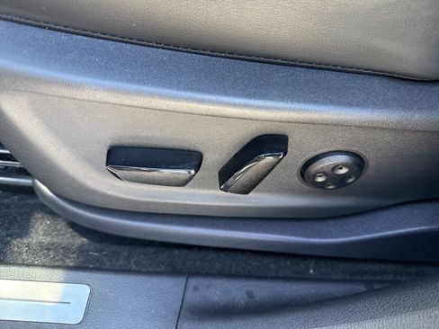 Certified 2024 Nissan Ariya AWD image 18