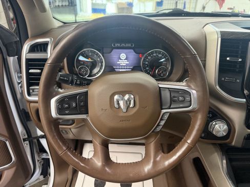 Used 2020 RAM 1500 Laramie RWD image 21