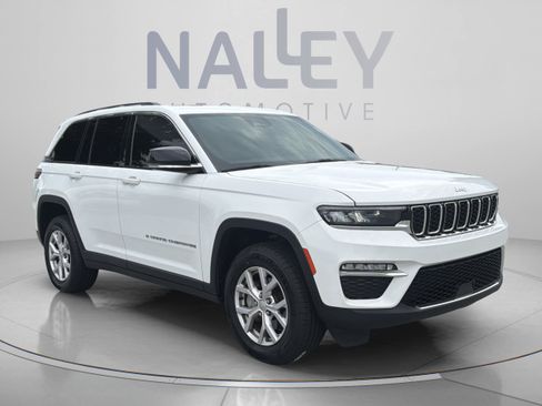 Used 2022 Jeep Grand Cherokee Limited AWD/4WD image 5