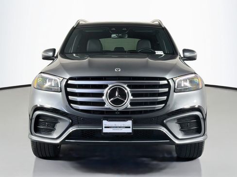 Certified 2025 Mercedes-Benz GLS 450 4MATIC w/ AMG Line Exterior image 3
