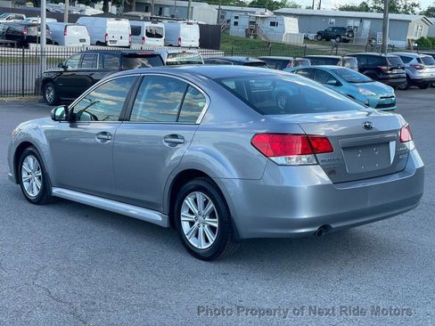 Used 2011 Subaru Legacy 2.5i Premium image 5