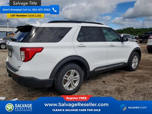 Used 2020 Ford Explorer XLT w/ Comfort Package AWD/4WD image 4